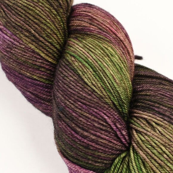 Malabrigo Sock Yarn Kettle Dyed Superwash Merino Wool 440 Yards Color Rayon Vert - Picture 2 of 3